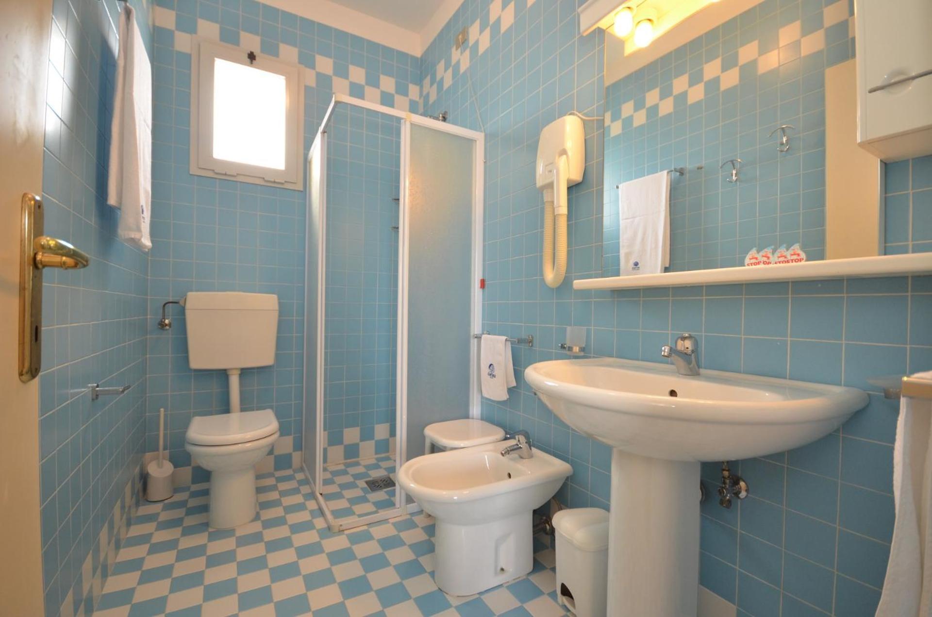 ביביונה Aparthotel Pineda מראה חיצוני תמונה