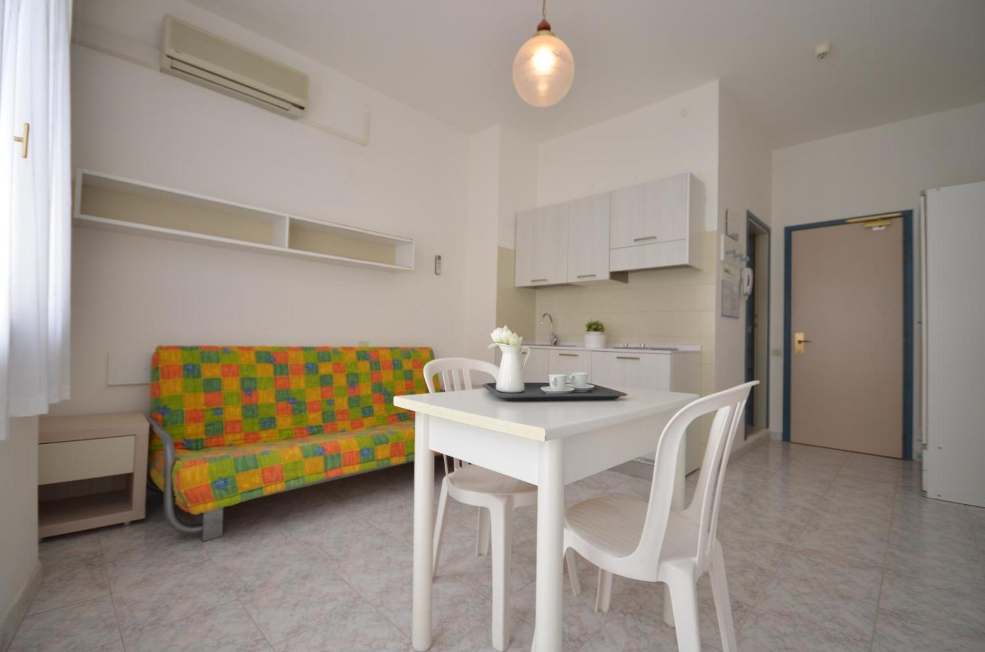 ביביונה Aparthotel Pineda מראה חיצוני תמונה