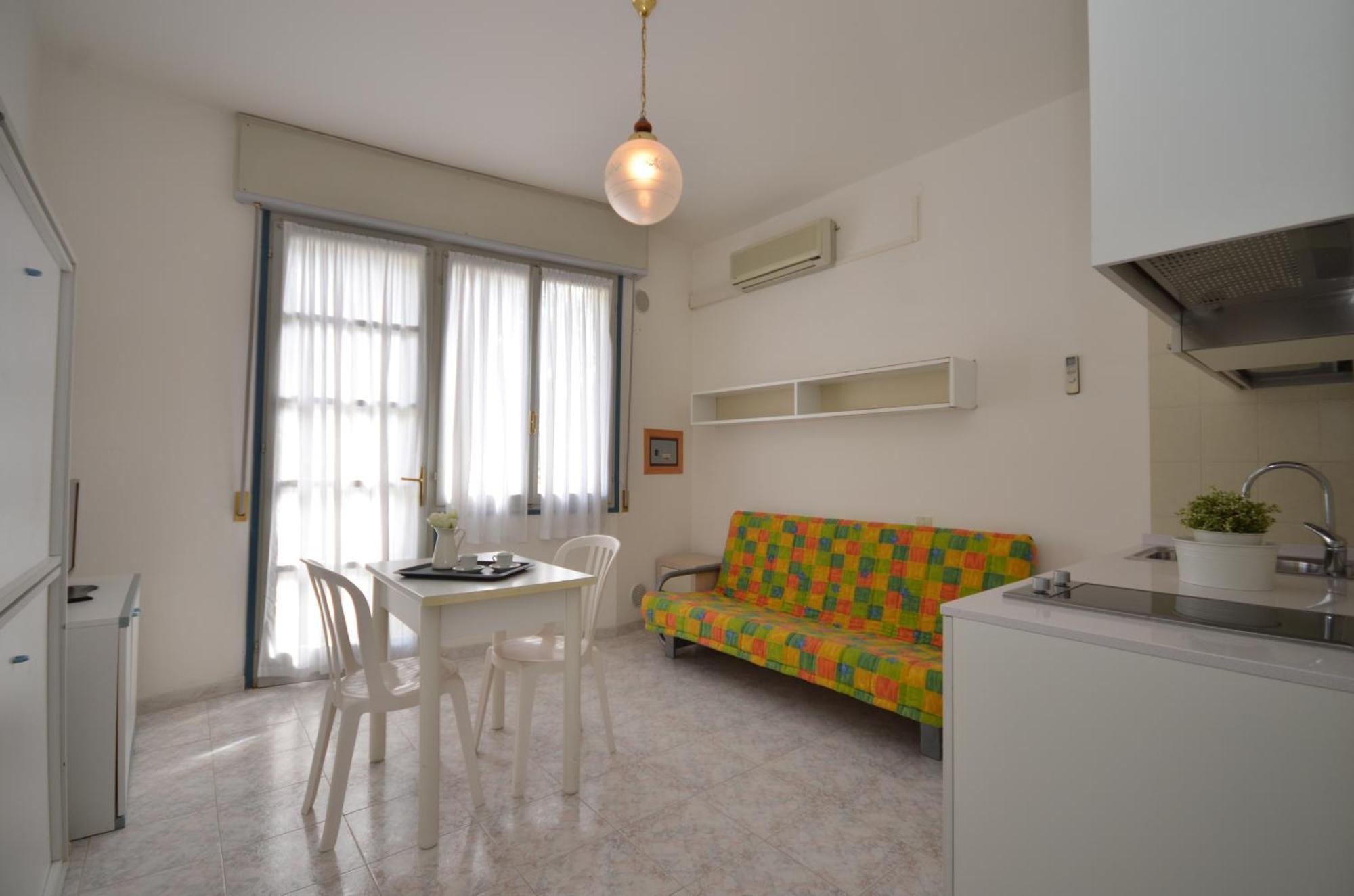 ביביונה Aparthotel Pineda מראה חיצוני תמונה